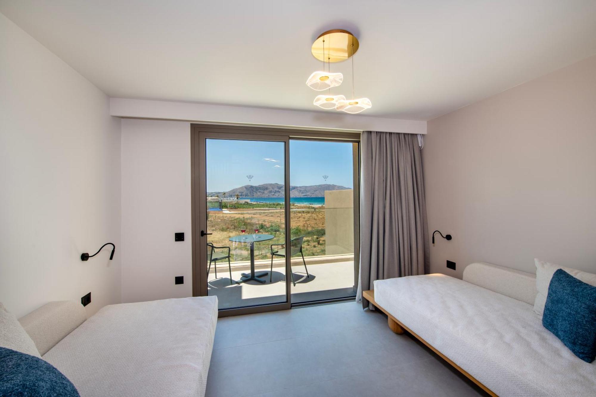 Ventale Island Breeze Resort เยโอริยิอูโปลิส ภายนอก รูปภาพ