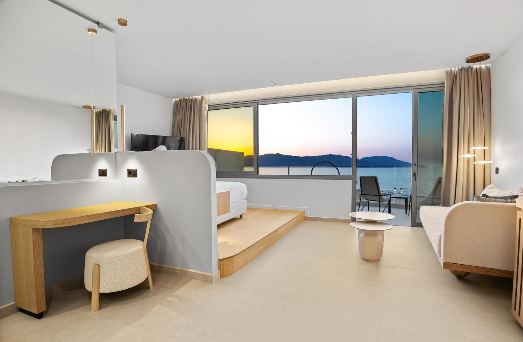Ventale Island Breeze Resort เยโอริยิอูโปลิส ภายนอก รูปภาพ