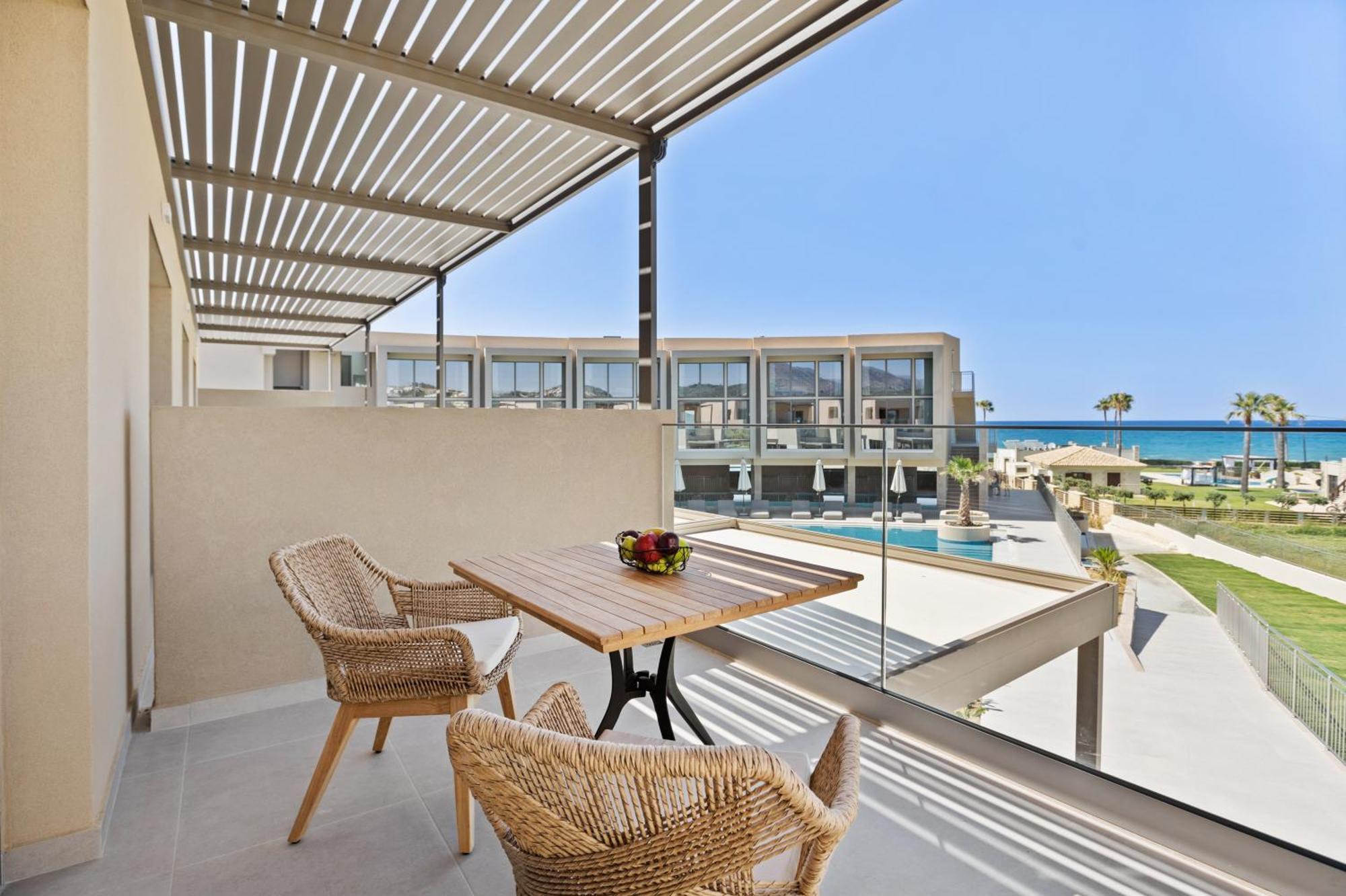 Ventale Island Breeze Resort เยโอริยิอูโปลิส ภายนอก รูปภาพ